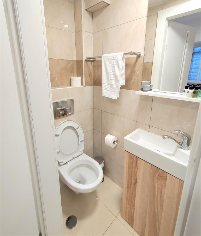 La Perle City Center Rooms เยรูซาเลม ภายนอก รูปภาพ