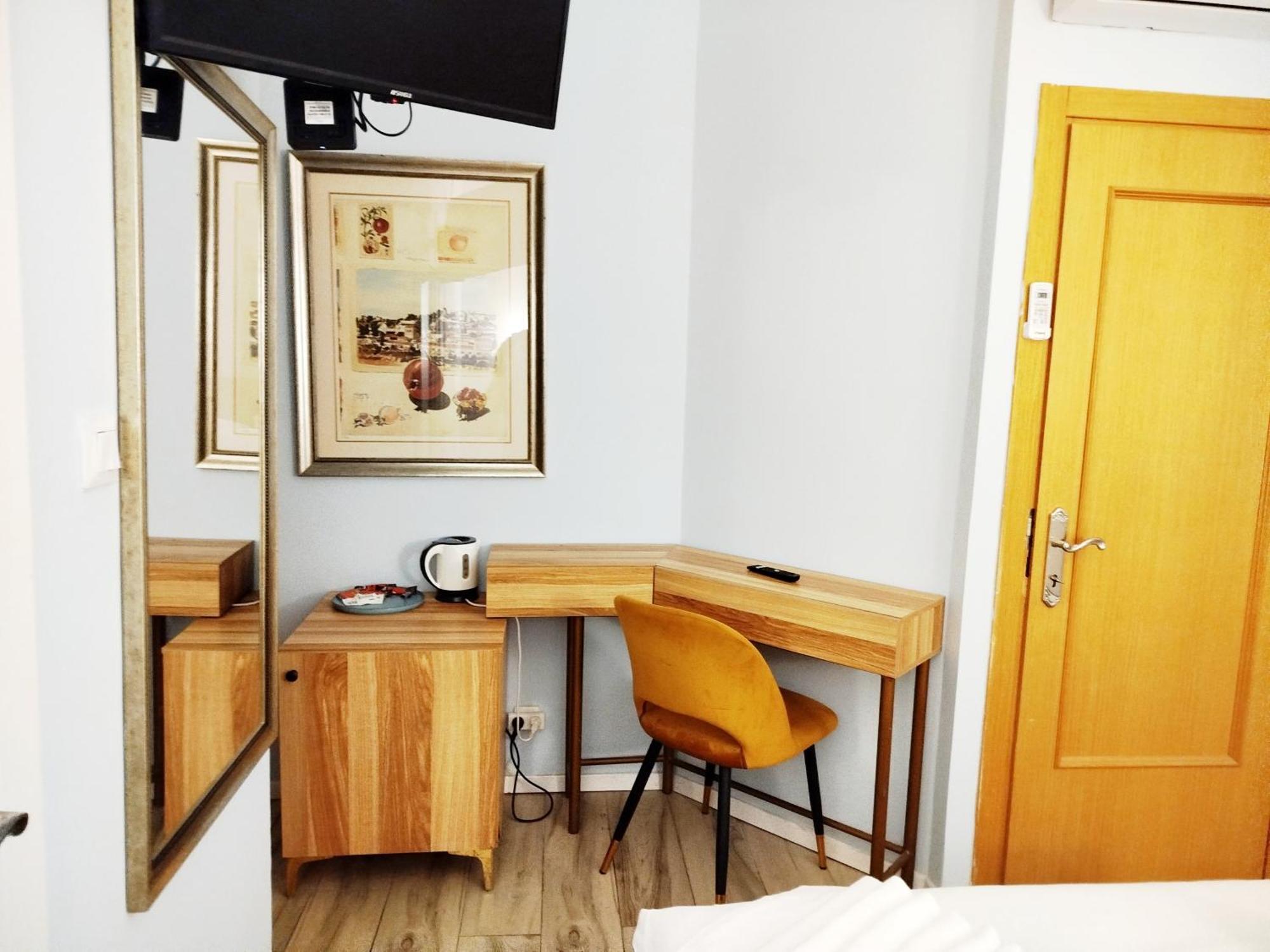 La Perle City Center Rooms เยรูซาเลม ภายนอก รูปภาพ